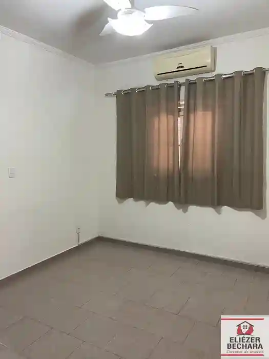 Casa com 3 quartos à venda, 150m² — foto 3 de 24