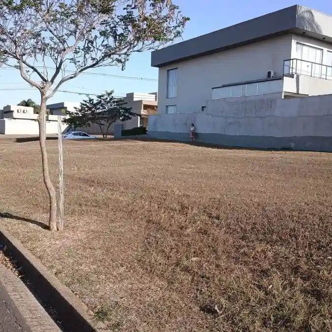 Terreno / Lote / Condomínio  à venda, 475m² — foto 1 de 6
