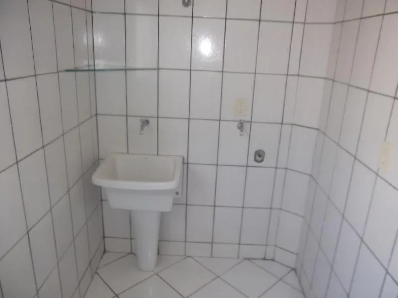 Apartamento à venda — foto 3 de 3