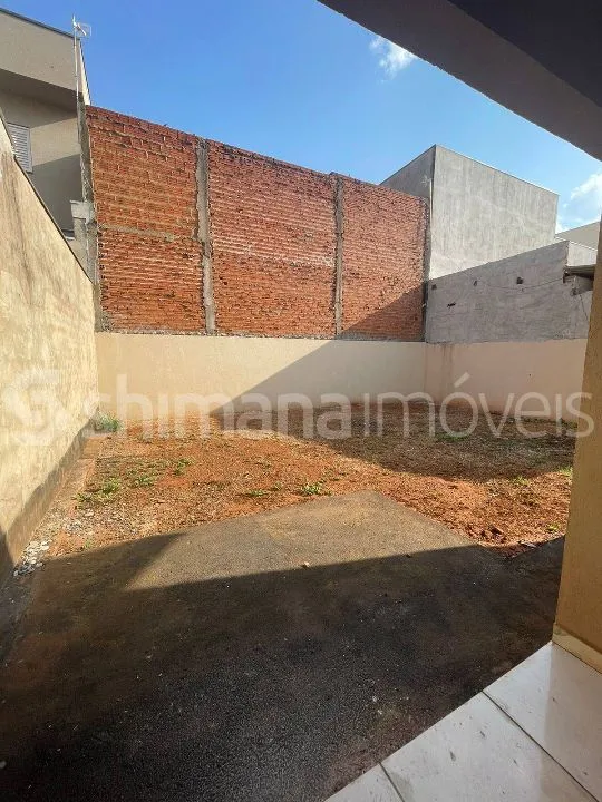 Casa à venda — foto 2 de 7