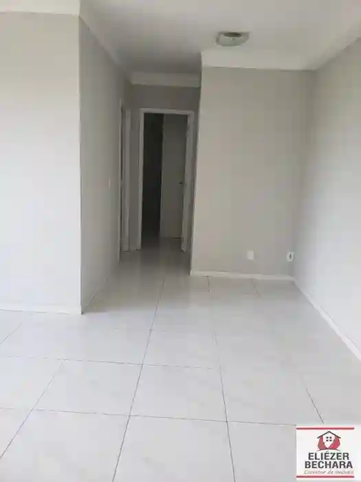 Apartamento com 2 quartos à venda, 50m² — foto 2 de 19