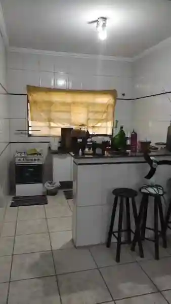 Casa à venda — foto 4 de 10