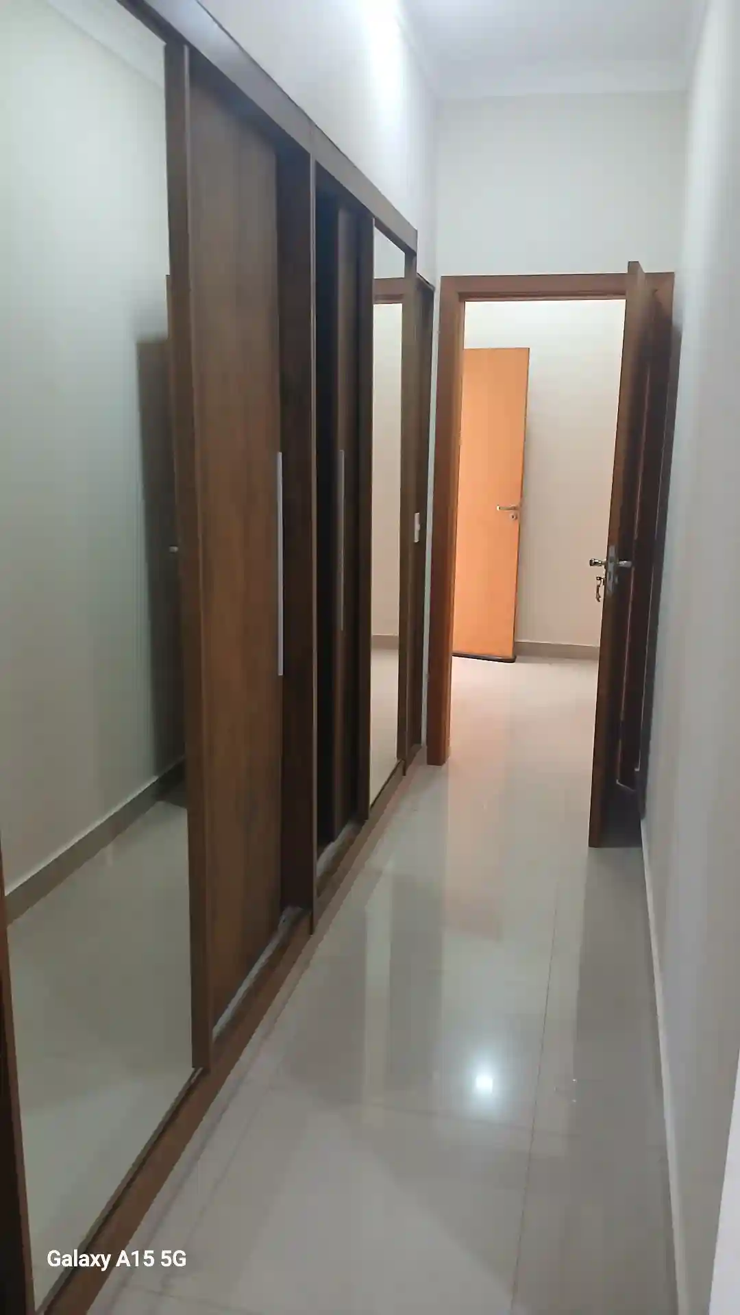 Casa de Condomínio com 3 quartos à venda, 200m² — foto 14 de 39