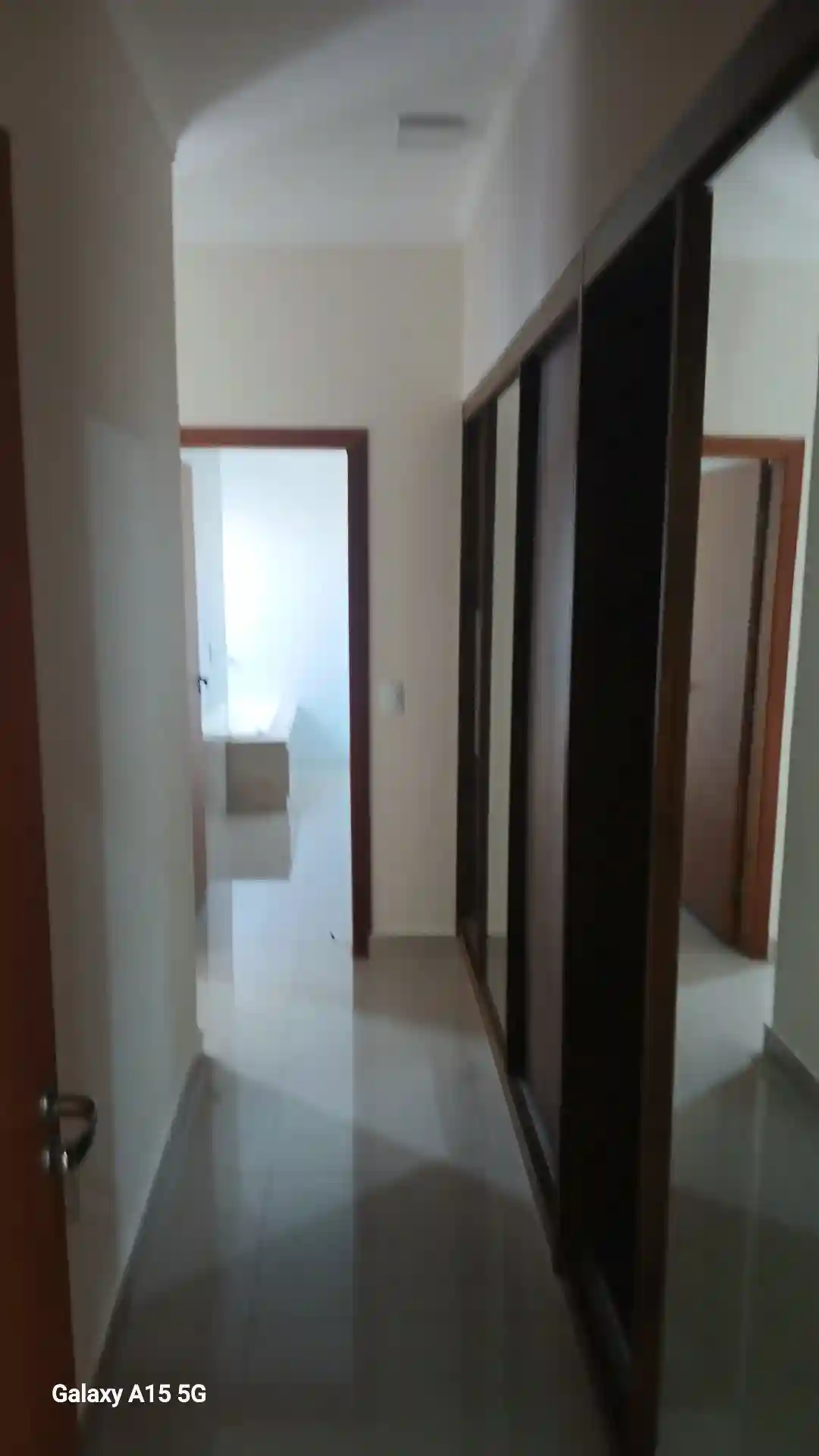 Casa de Condomínio com 3 quartos à venda, 200m² — foto 17 de 39