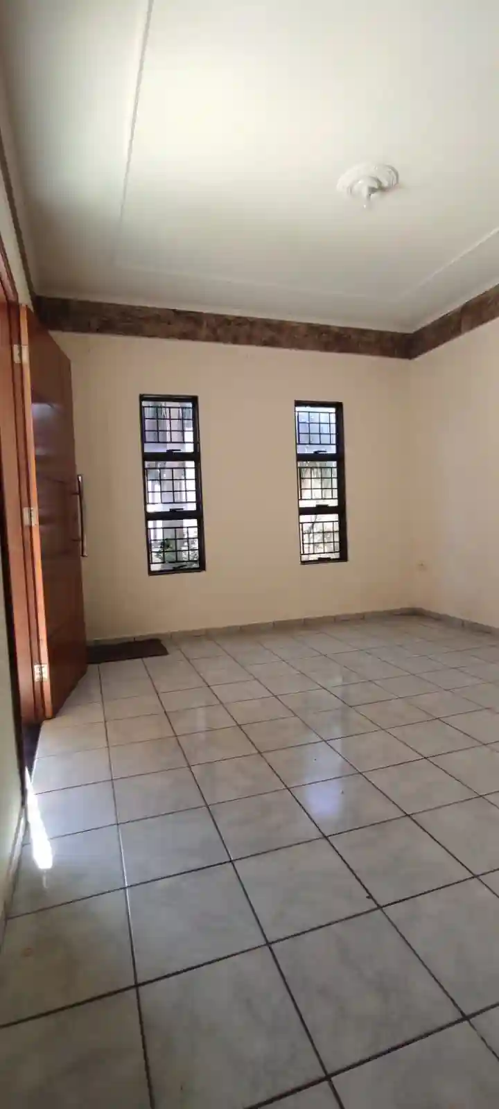 Casa com 3 quartos à venda, 130m² — foto 4 de 13