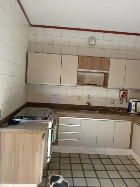 Casa à venda — foto 1 de 3