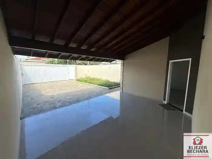 Casa com 3 quartos à venda, 270m² — foto 26 de 27
