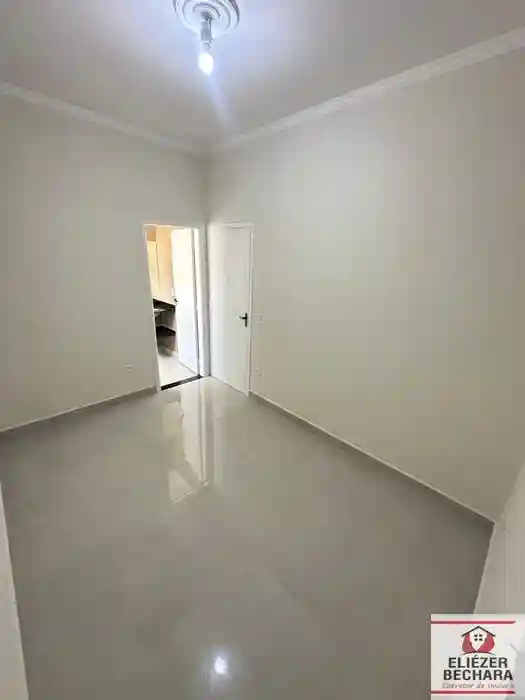 Casa com 3 quartos à venda, 270m² — foto 23 de 27