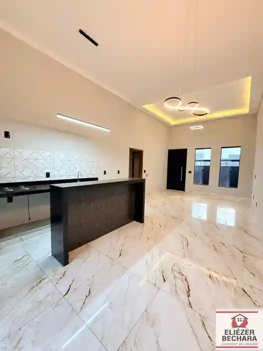 Casa com 3 quartos à venda, 120m² — foto 2 de 22