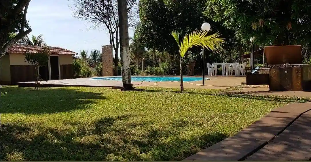 Fazenda / Sítio / Chácara com 2 quartos à venda, 1500m² — foto 2 de 16