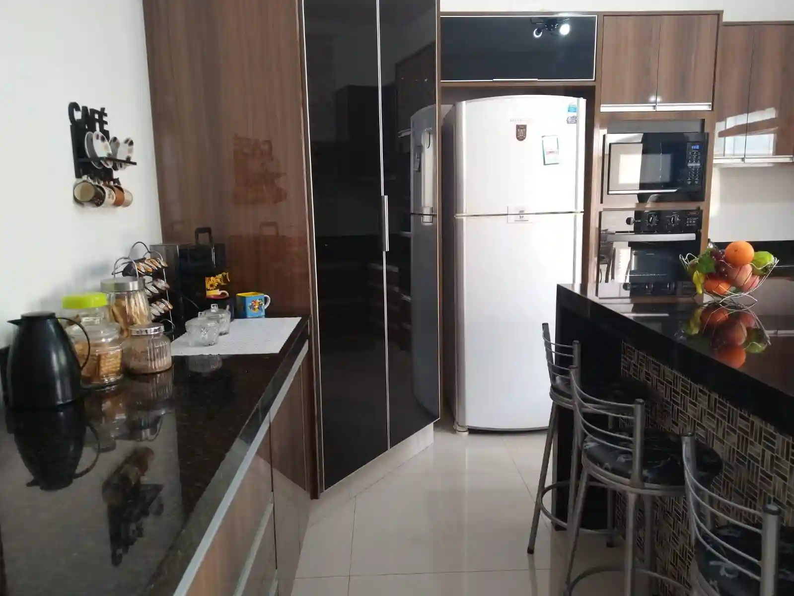 Casa de Condomínio com 4 quartos à venda, 340m² — foto 5 de 24