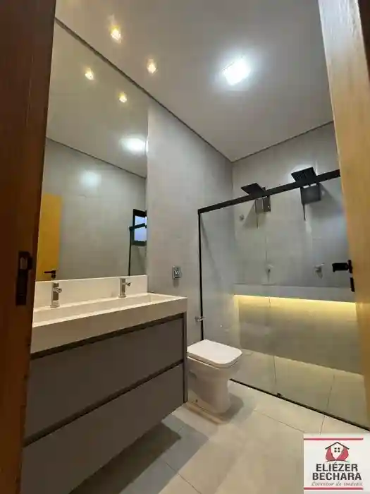 Casa com 3 quartos à venda, 140m² — foto 3 de 23