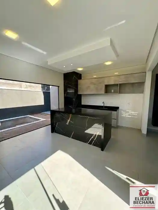 Casa com 3 quartos à venda, 127m² — foto 6 de 17