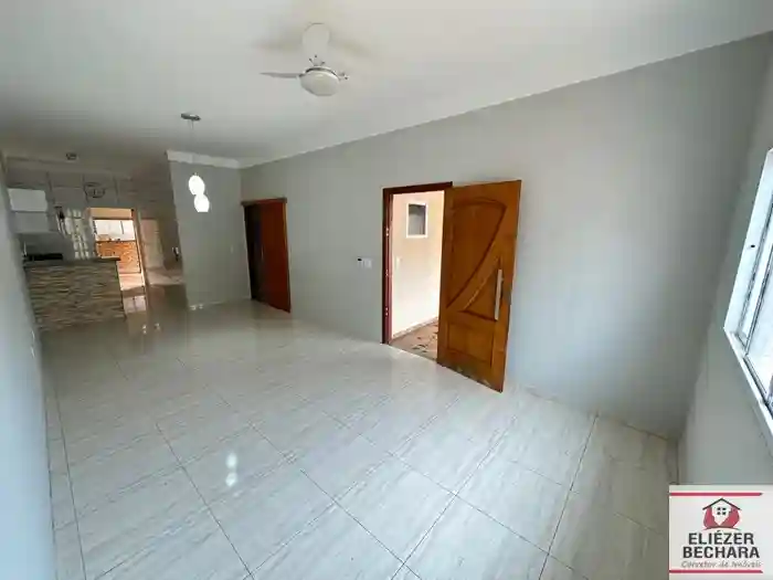 Casa com 3 quartos à venda, 127m² — foto 11 de 19