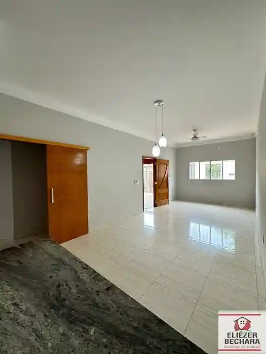 Casa com 3 quartos à venda, 127m² — foto 6 de 19