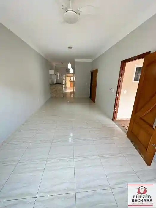 Casa com 3 quartos à venda, 127m² — foto 3 de 19