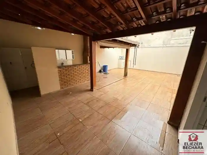 Casa com 3 quartos à venda, 127m² — foto 12 de 19