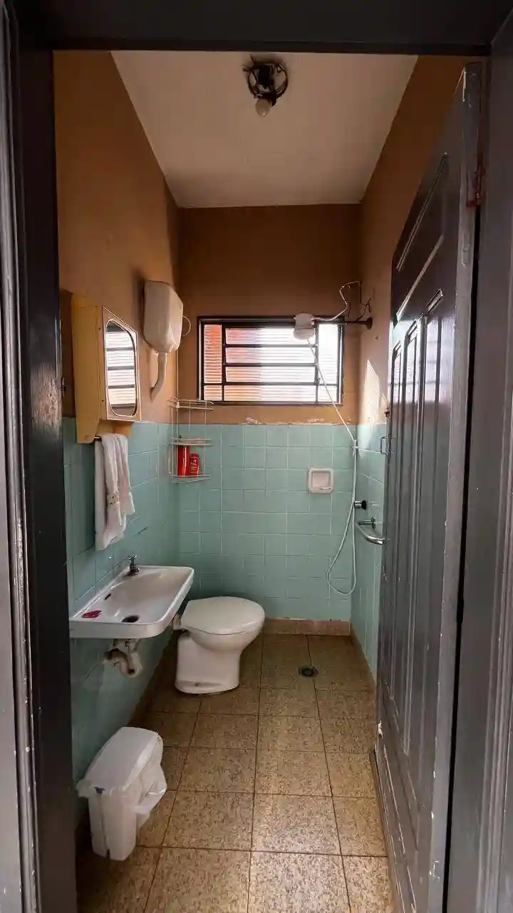 Casa com 4 quartos à venda, 270m² — foto 20 de 39