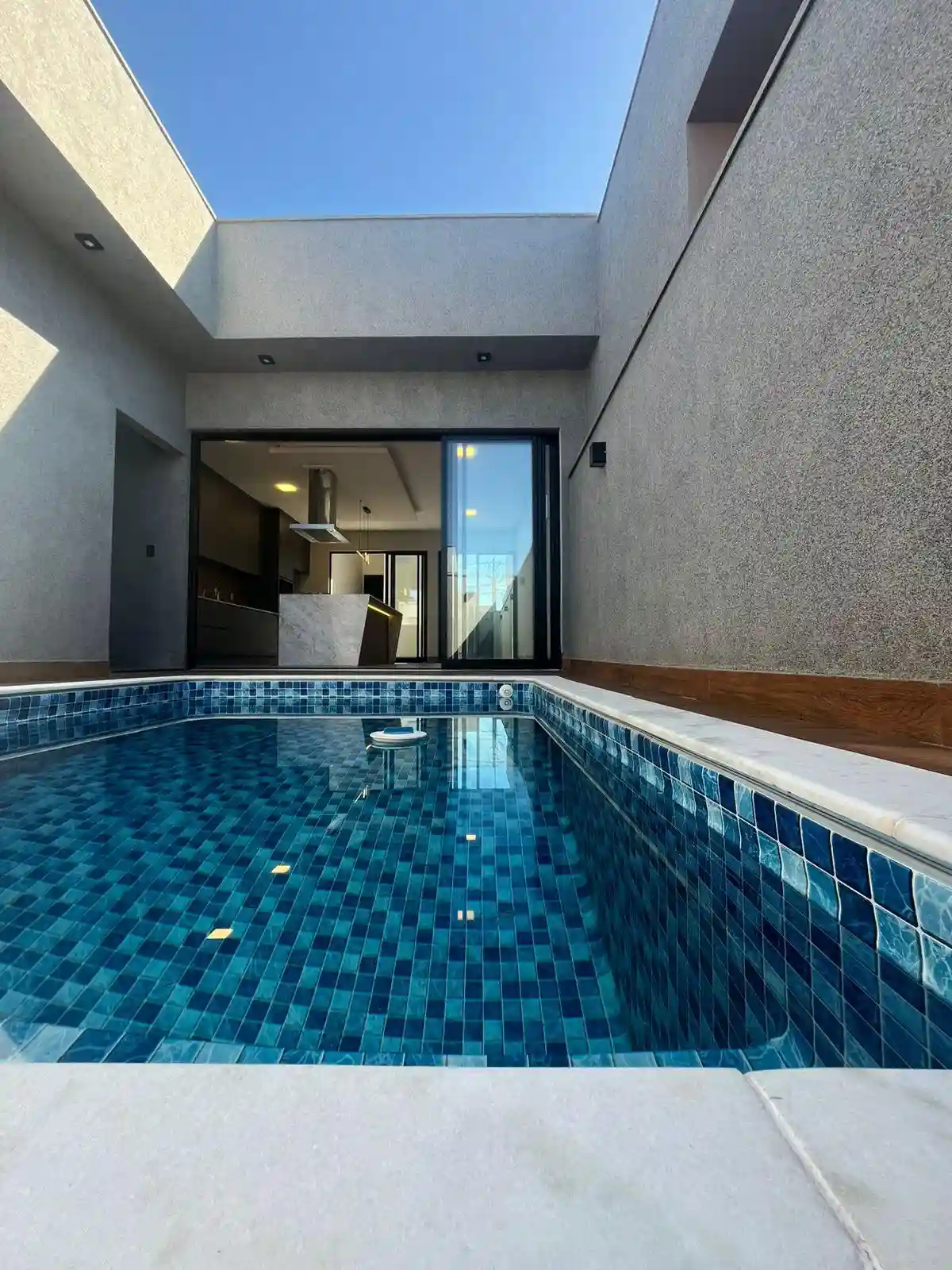 Casa de Condomínio com 3 quartos à venda, 275m² — foto 4 de 13
