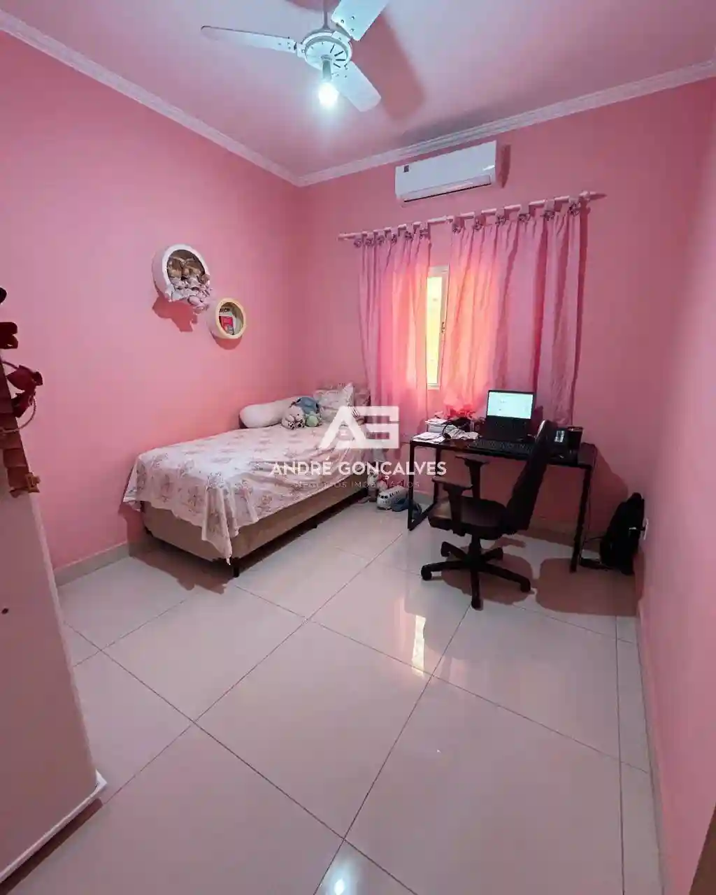 Casa com 3 quartos à venda, 170m² — foto 10 de 17