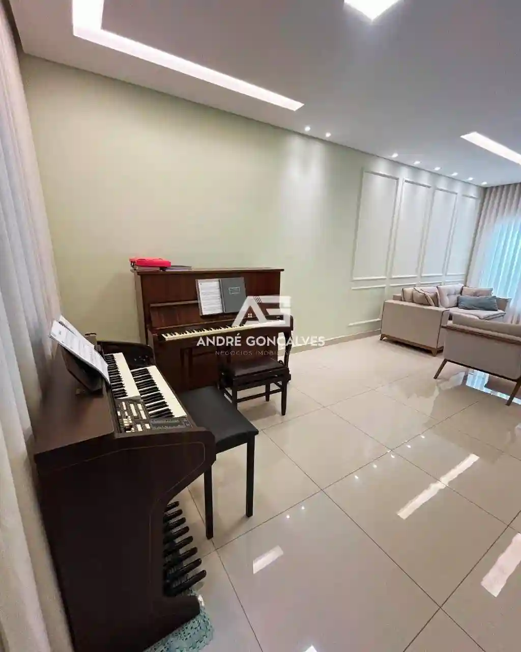 Casa com 3 quartos à venda, 170m² — foto 4 de 17