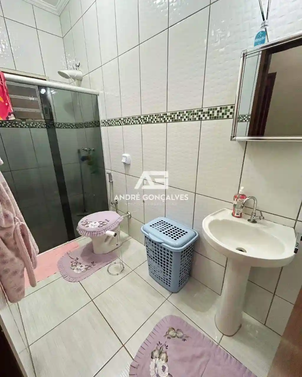 Casa com 3 quartos à venda, 170m² — foto 9 de 17