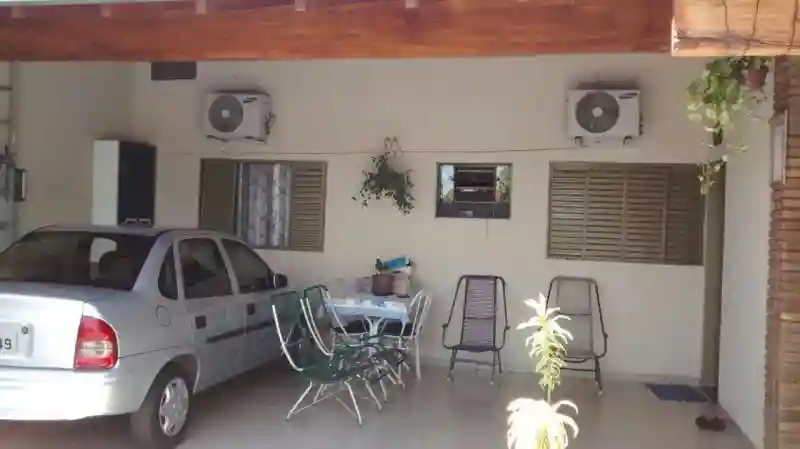 Casa à venda — foto 9 de 12