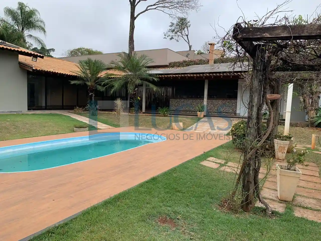 Casa de Condomínio com 4 quartos à venda, 340m² — foto 39 de 42