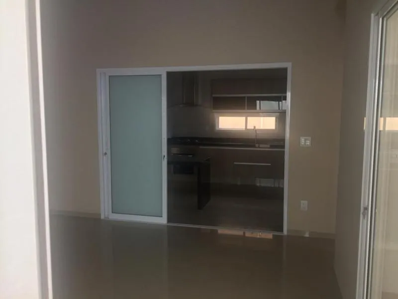Casa de Condomínio com 4 quartos à venda, 450m² — foto 4 de 13