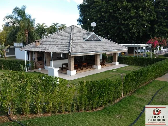 Terreno / Lote / Condomínio à venda — foto 4 de 5