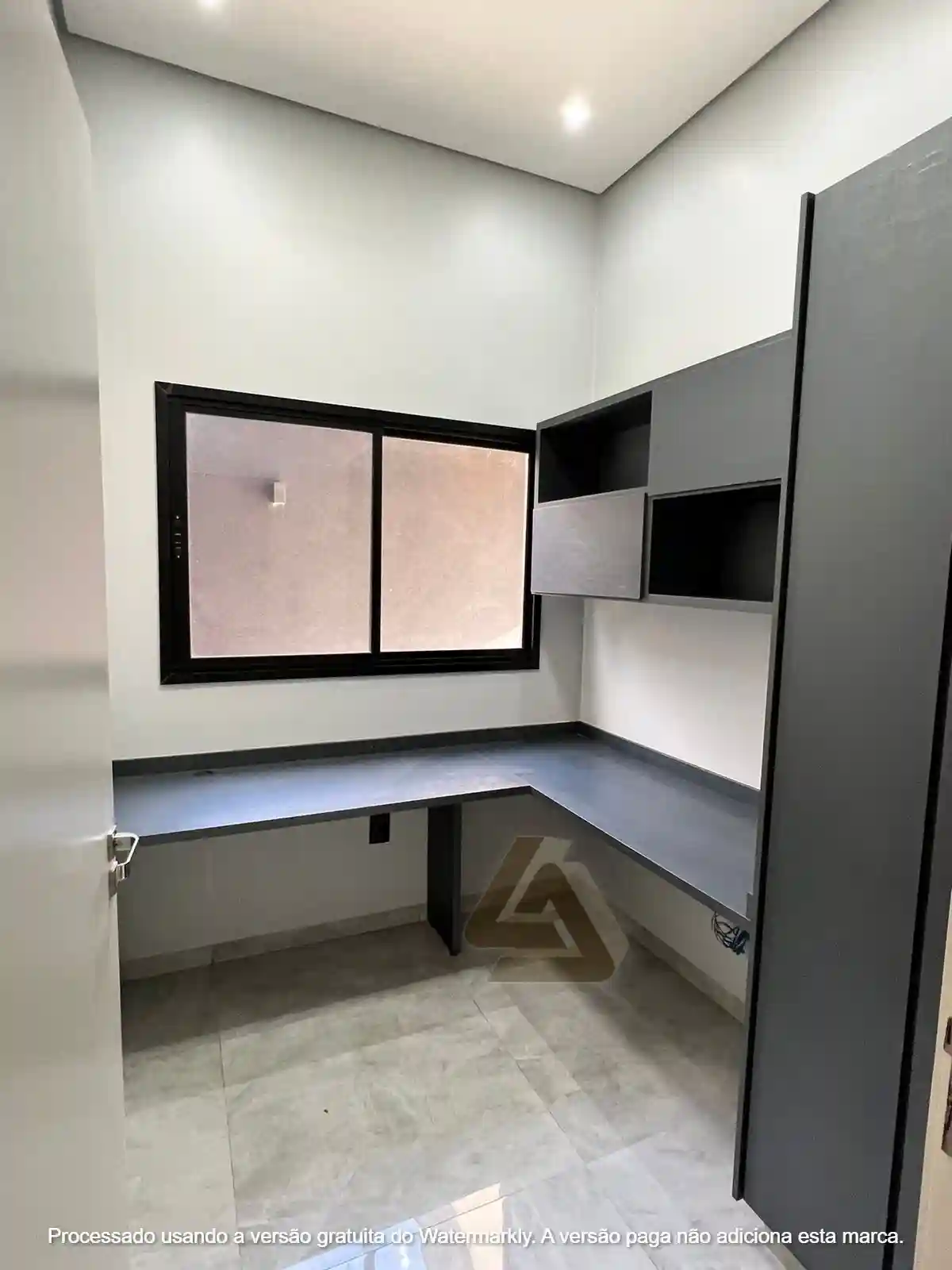 Casa de Condomínio com 3 quartos à venda, 205m² — foto 6 de 10