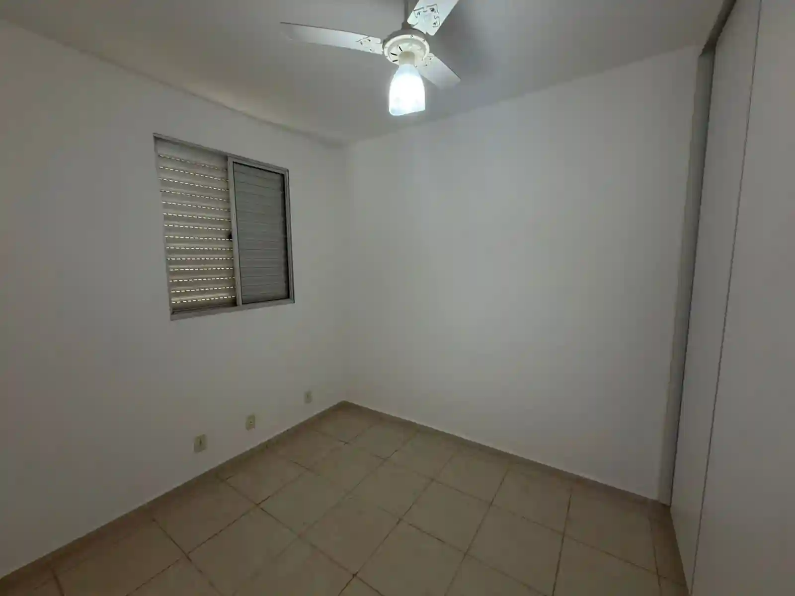 Apartamento com 2 quartos à venda, 75m² — foto 8 de 14