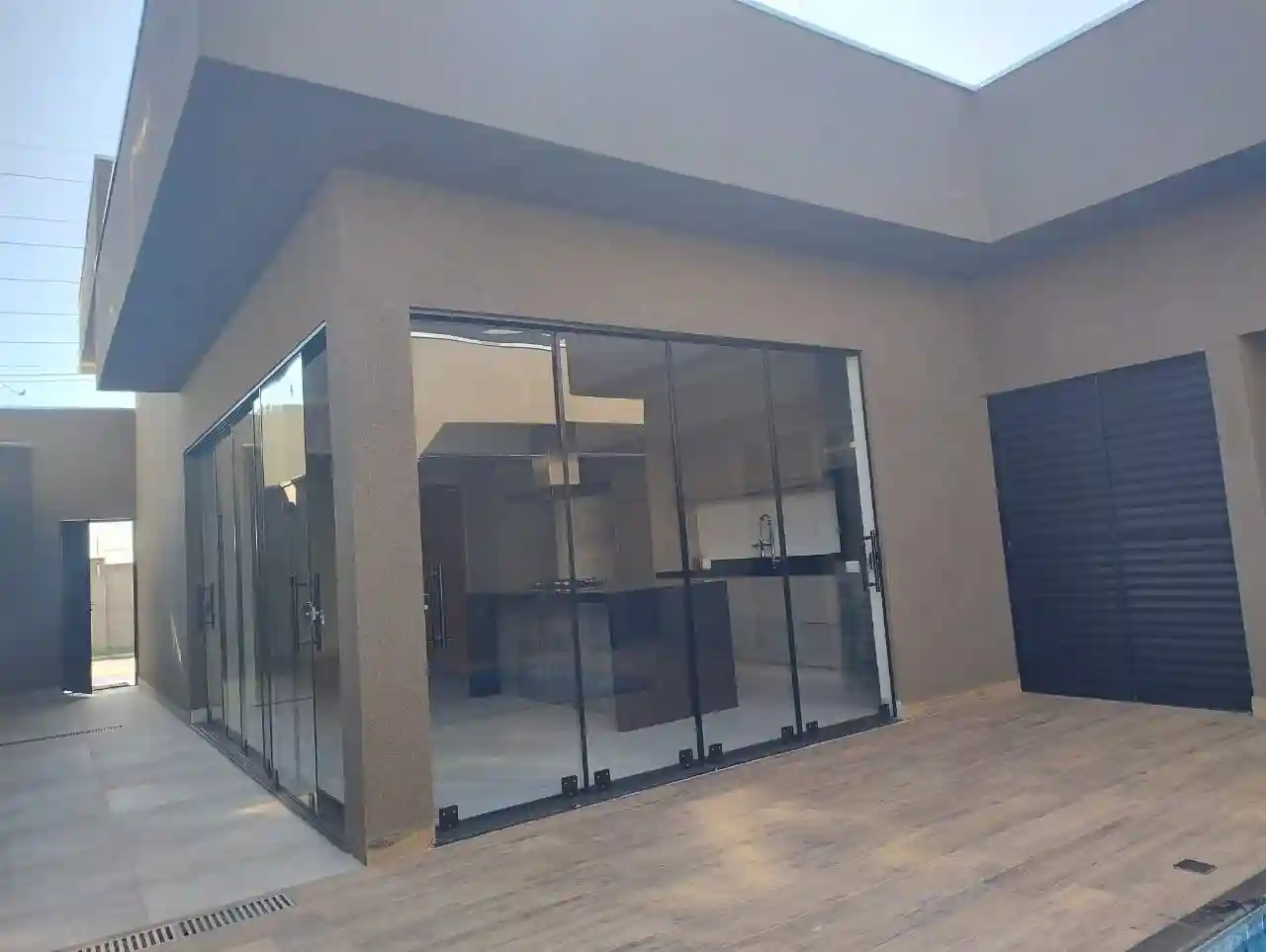 Casa de Condomínio com 3 quartos à venda, 258m² — foto 14 de 15