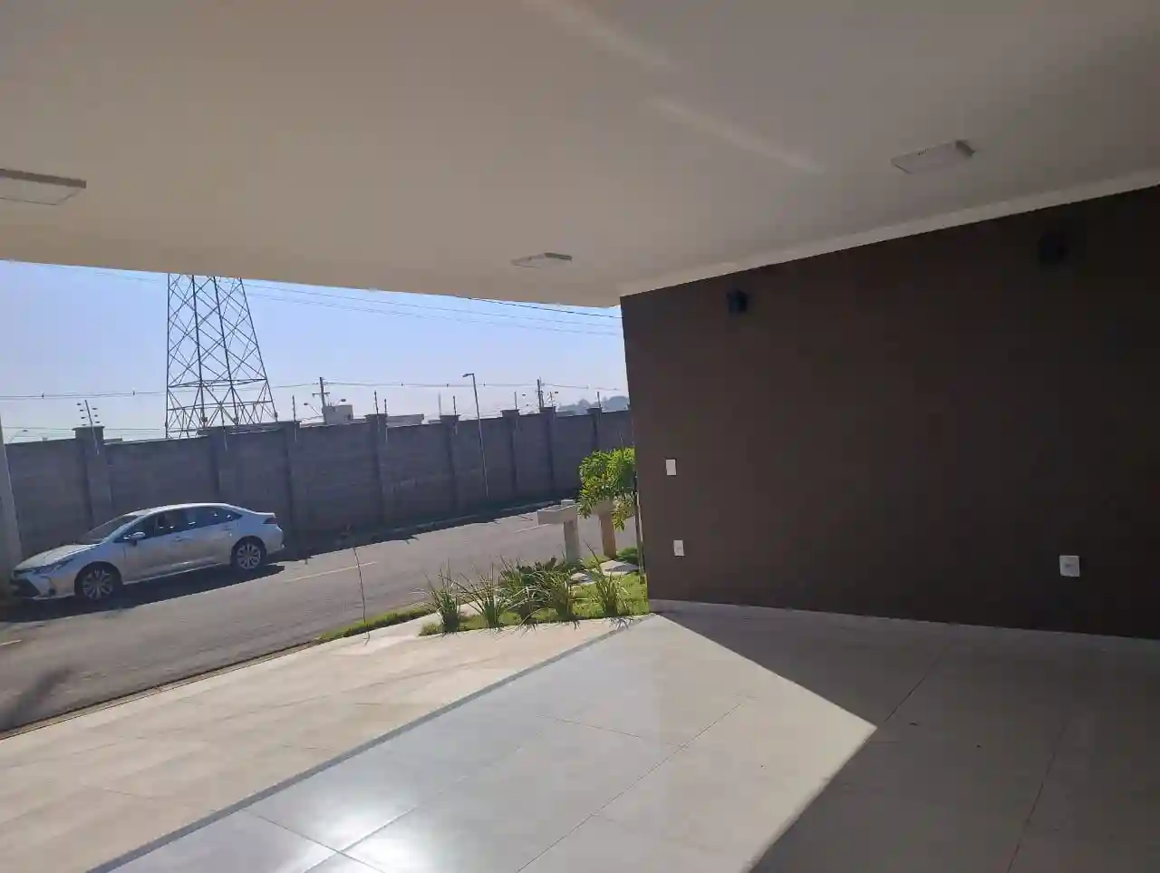 Casa de Condomínio com 3 quartos à venda, 258m² — foto 2 de 15