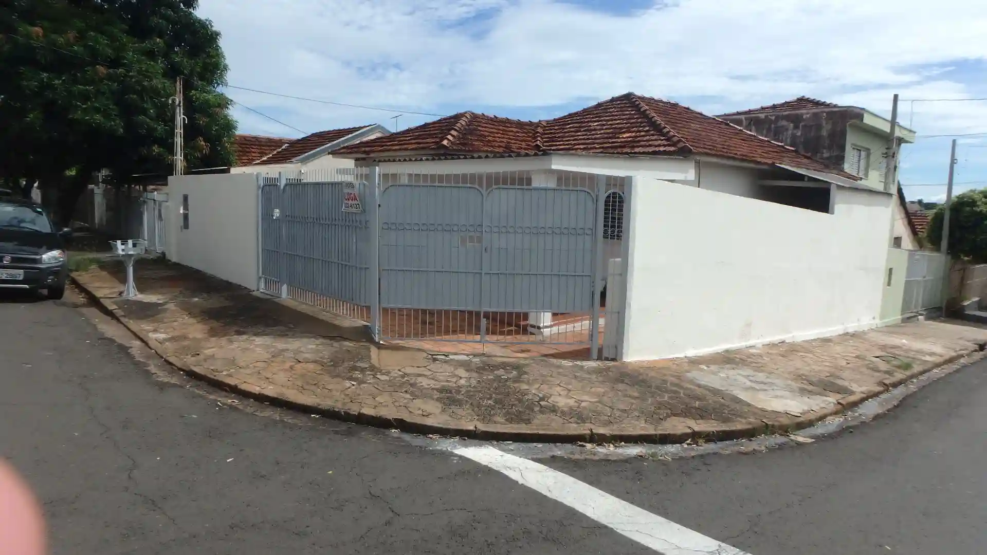 Casa  à venda, 242m² — foto 2 de 42