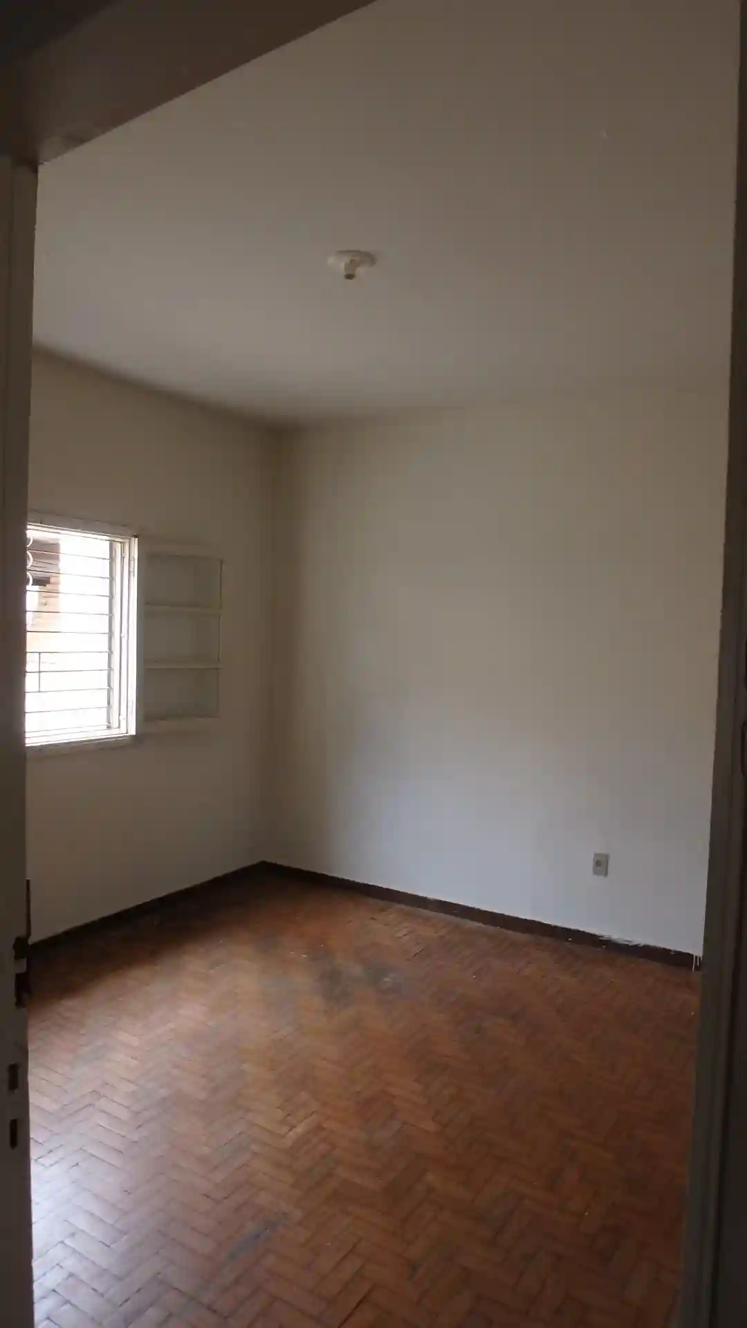 Casa  à venda, 242m² — foto 18 de 42