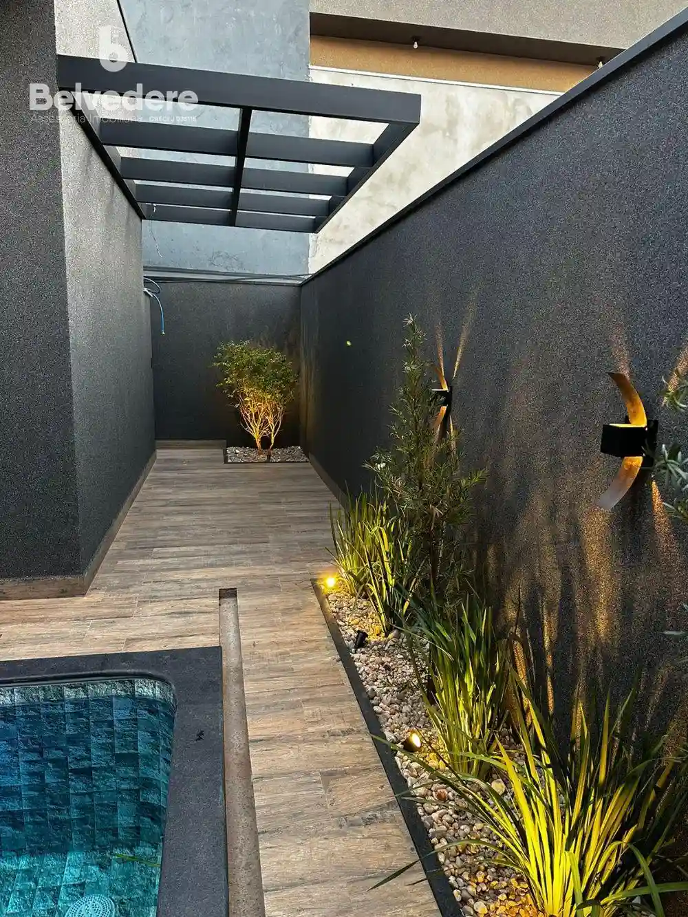 Casa de Condomínio com 3 quartos à venda, 253m² — foto 13 de 15