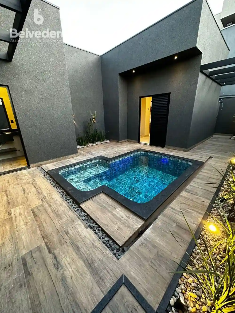 Casa de Condomínio com 3 quartos à venda, 253m² — foto 10 de 15