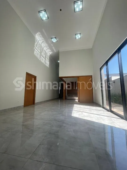 Casa de Condomínio à venda — foto 1 de 15