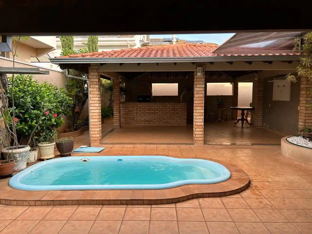 Casa de Condomínio com 4 quartos à venda, 462m² — foto 4 de 36
