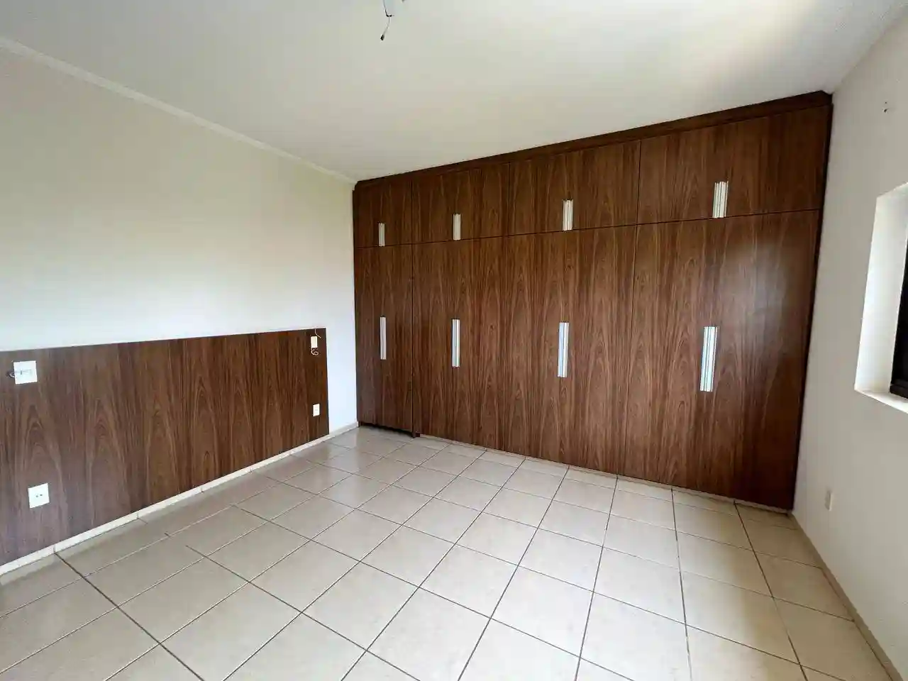 Casa de Condomínio com 4 quartos à venda, 462m² — foto 18 de 36