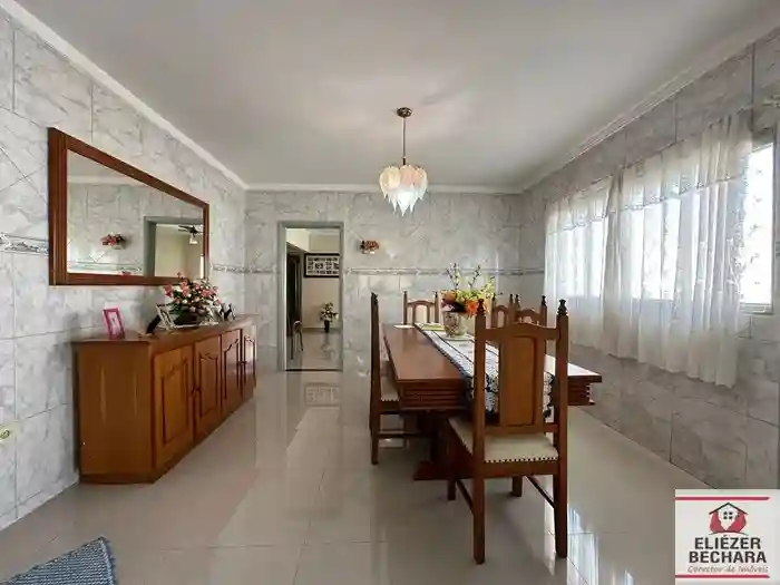 Casa com 3 quartos à venda, 280m² — foto 7 de 28