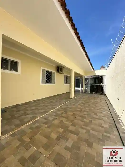 Casa com 3 quartos à venda, 280m² — foto 10 de 28