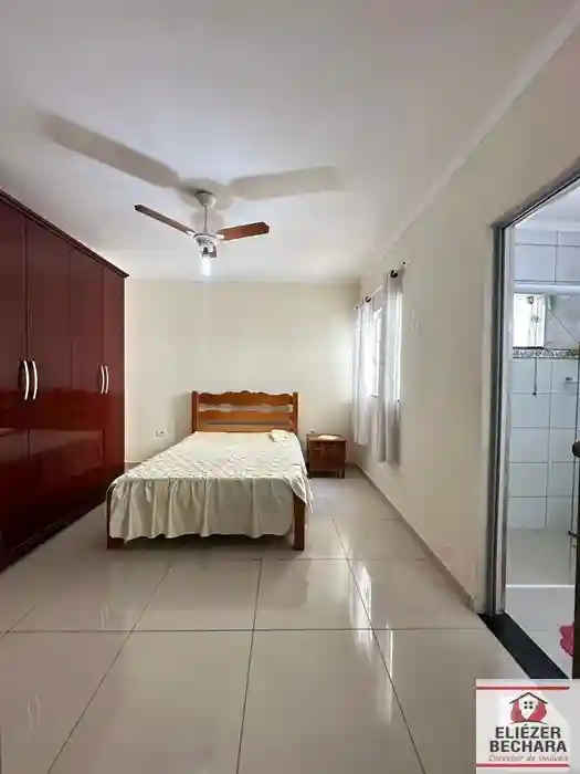 Casa com 3 quartos à venda, 280m² — foto 15 de 28