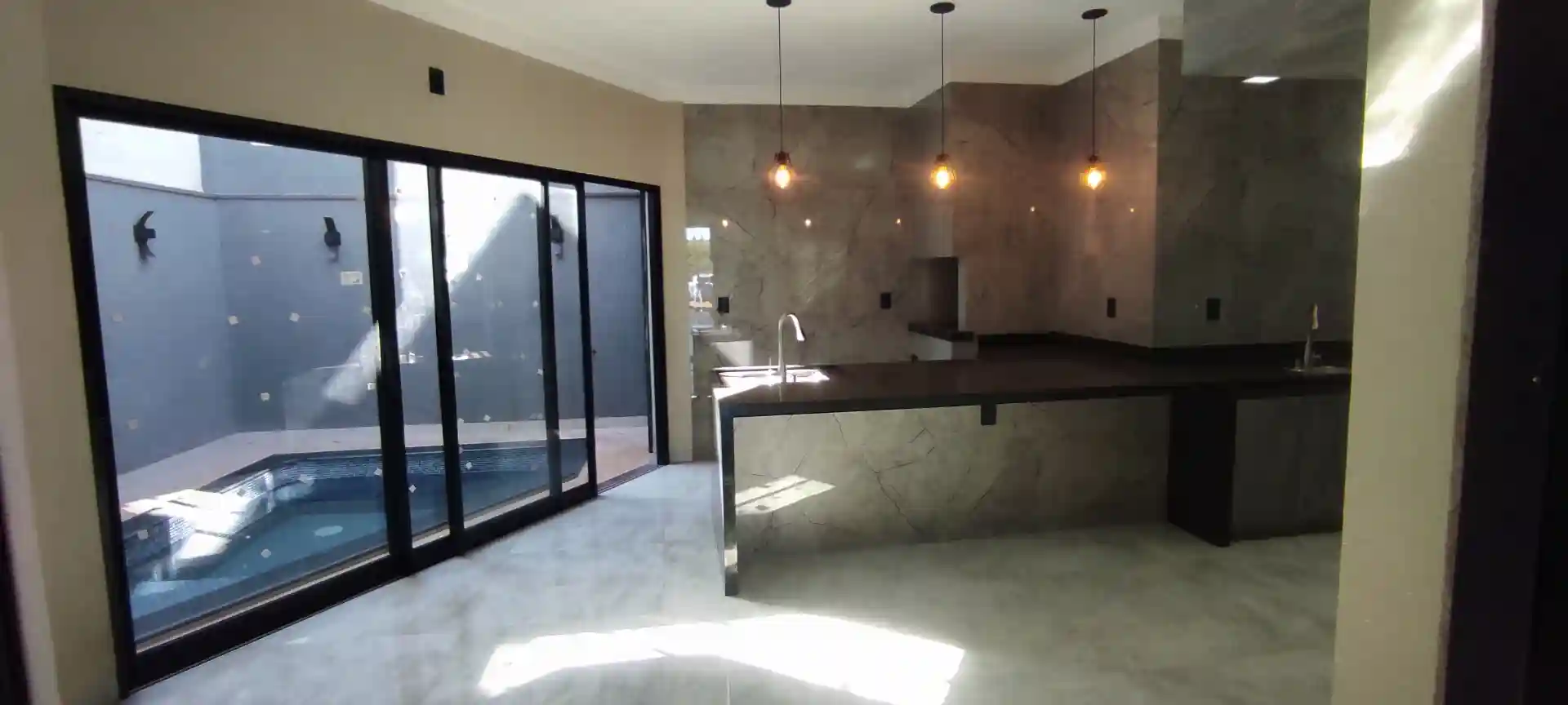 Casa de Condomínio com 3 quartos à venda, 177m² — foto 15 de 19
