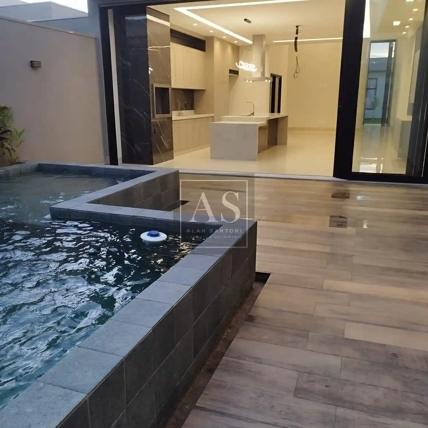 Casa de Condomínio com 3 quartos à venda, 212m² — foto 29 de 29
