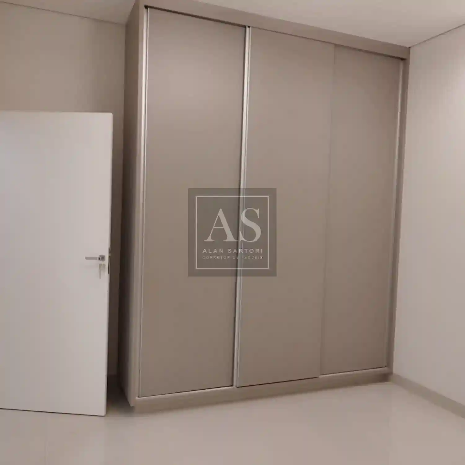 Casa de Condomínio com 3 quartos à venda, 212m² — foto 20 de 29