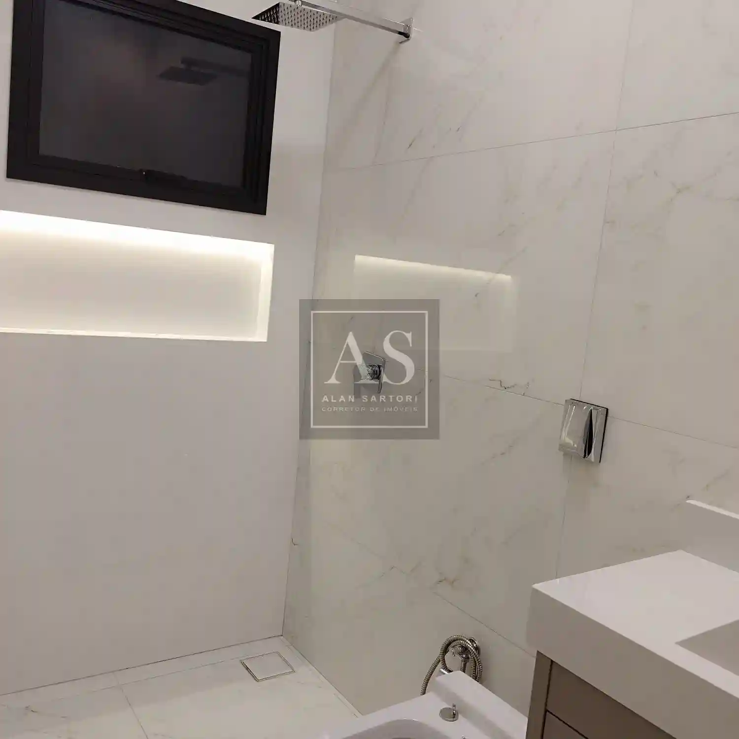 Casa de Condomínio com 3 quartos à venda, 212m² — foto 22 de 29