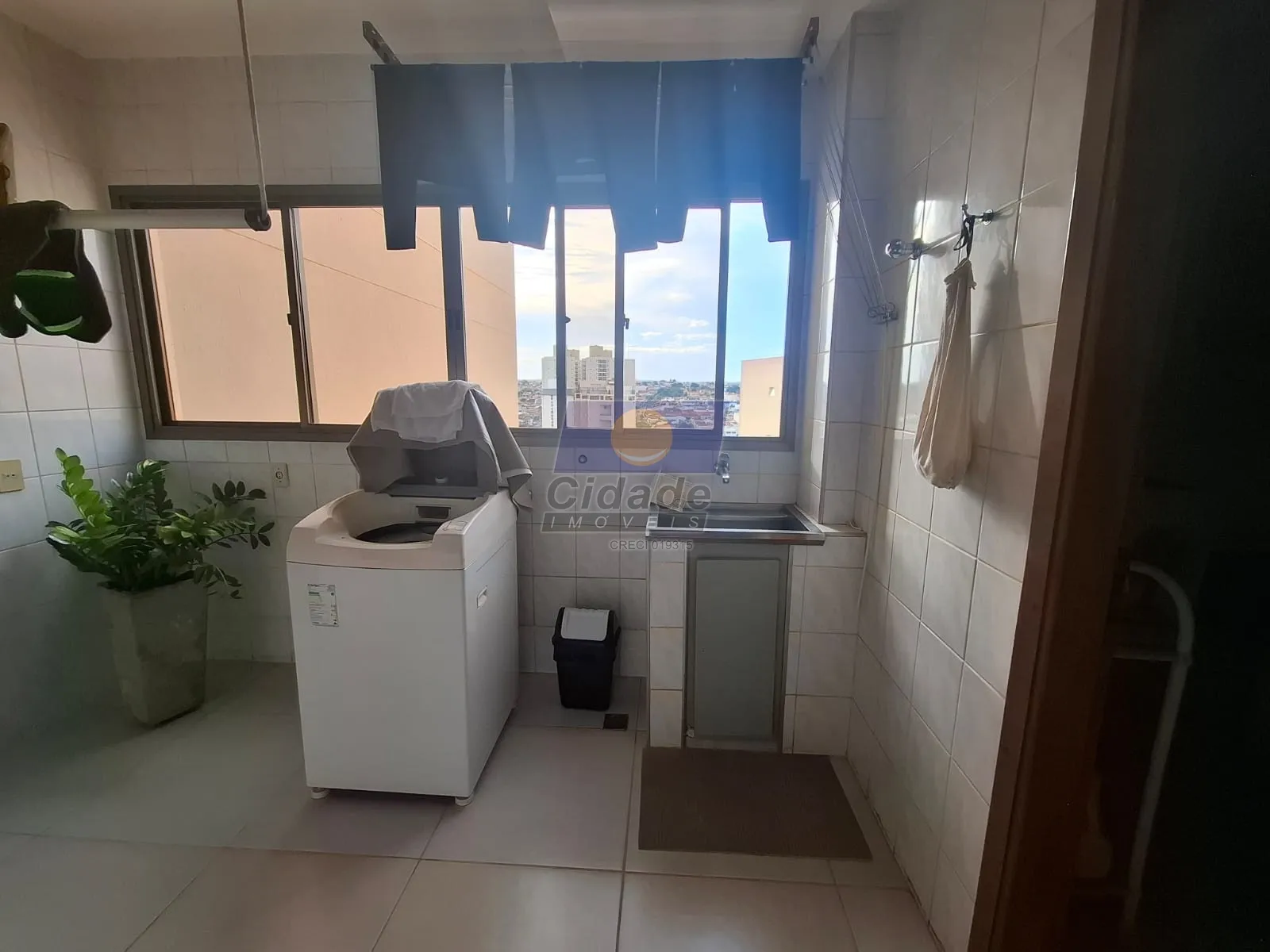 Apartamento com 3 quartos à venda, 126m² — foto 11 de 11