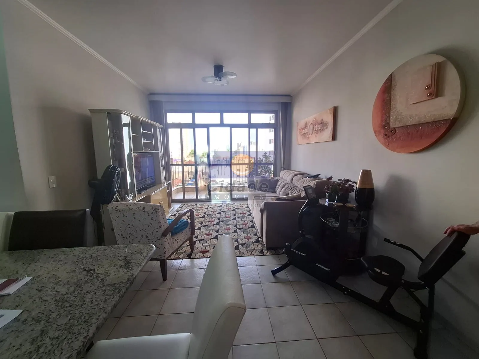 Apartamento com 3 quartos à venda, 126m² — foto 2 de 11